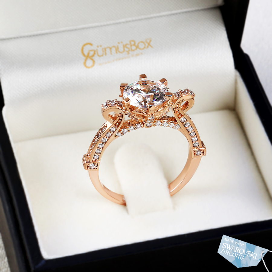 SWAROVSKİ TAŞ İŞLEMELİ GÜMÜŞ TEK TAŞ ROSE RENK 2017