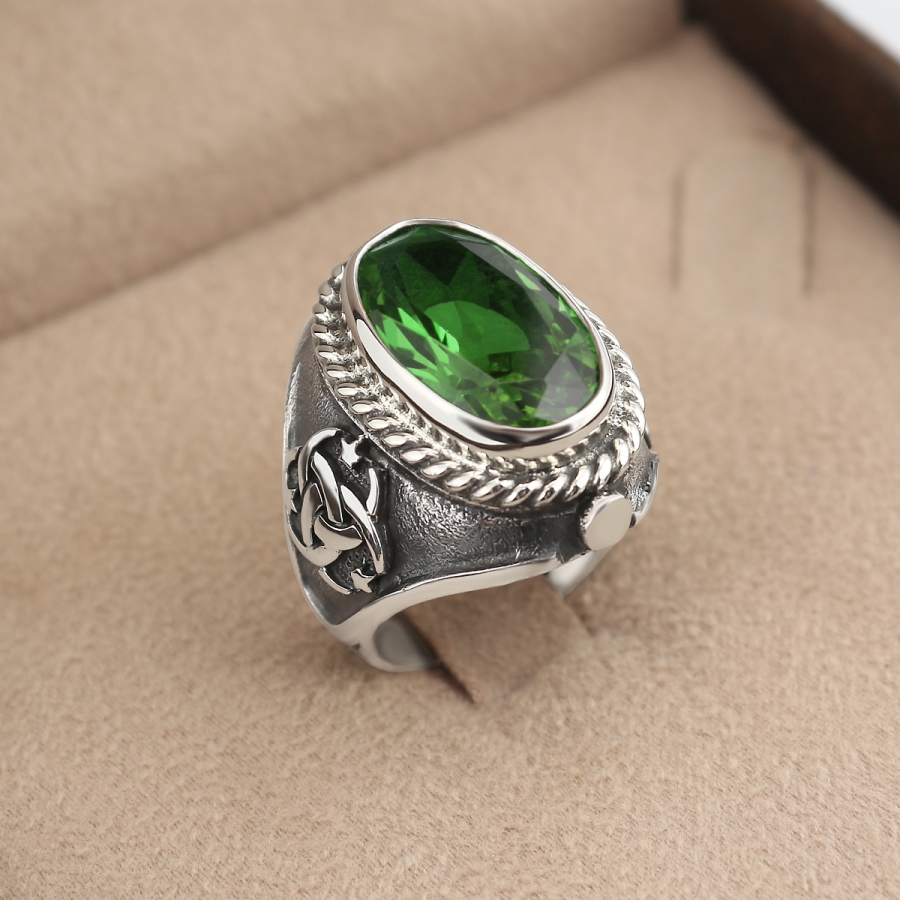 ZULTANİT TAŞLI OSMANLI TEŞKİLATI MAHSUSA MOTİFLİ GÜMÜŞ