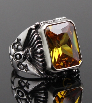 Gumusbox - Ay Yıldız İşlemeli Zirkon Taşlı Yüzük