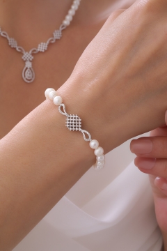  - DOĞAL İNCİ BİLEKLİK GB7112