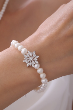  - DOĞAL İNCİ BİLEKLİK GB7117