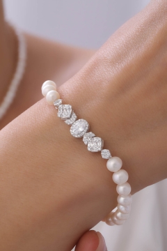  - DOĞAL İNCİ BİLEKLİK GB7130