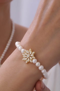  - DOĞAL İNCİ BİLEKLİK GB7142