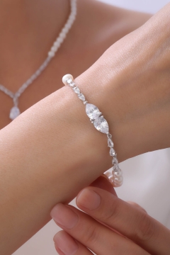  - DOĞAL İNCİ BİLEKLİK GB7158