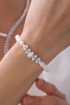  - DOĞAL İNCİ BİLEKLİK GB7159