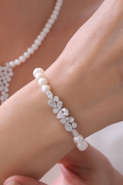  - DOĞAL İNCİ BİLEKLİK GB7160