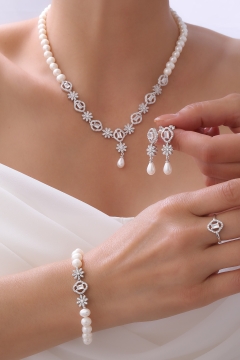 Gumusbox - DOĞAL İNCİ SET GB7006