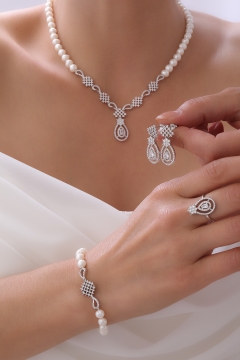 Gumusbox - DOĞAL İNCİ SET GB7012