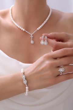 Gumusbox - DOĞAL İNCİ SET GB7022