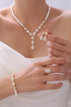 Gumusbox - DOĞAL İNCİ SET GB7025