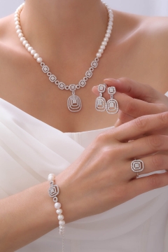 Gumusbox - DOĞAL İNCİ SET GB7034