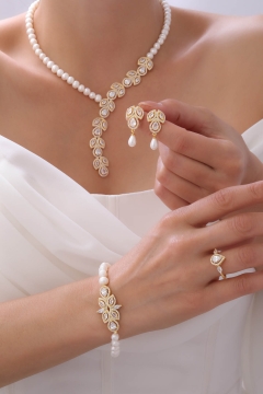 Gumusbox - DOĞAL İNCİ SET GB7035