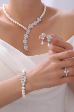 Gumusbox - DOĞAL İNCİ SET GB7040