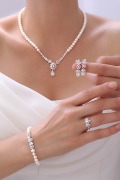 Gumusbox - DOĞAL İNCİ SET GB7053