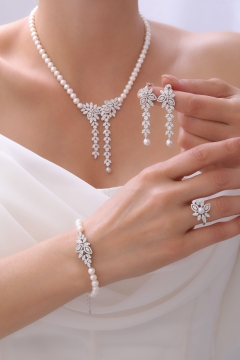 Gumusbox - DOĞAL İNCİ SET GB7070