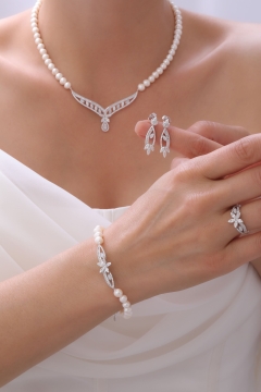 Gumusbox - DOĞAL İNCİ SET GB7072