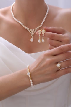 Gumusbox - DOĞAL İNCİ SET GB7073