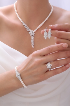 Gumusbox - DOĞAL İNCİ SET GB7076