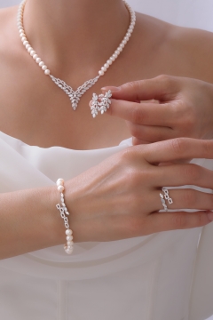 Gumusbox - DOĞAL İNCİ SET GB7080