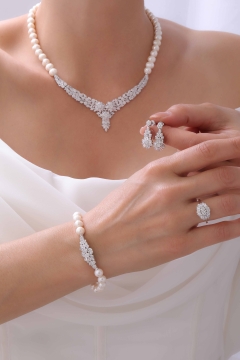 Gumusbox - DOĞAL İNCİ SET GB7082