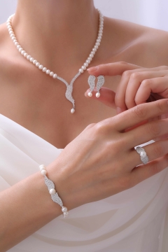 Gumusbox - DOĞAL İNCİ SET GB7085