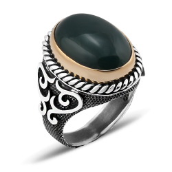 Gumusbox - EL İŞÇİLİĞİ YEŞİL AKİK TAŞLI GÜMÜŞ ERKEK YÜZÜK