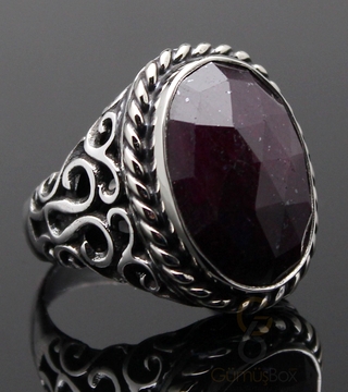 Gumusbox - Kök Yakut Taşlı Gümüş Erkek Yüzüğü