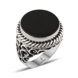 Gumusbox - ÖZEL TASARIM EL YAPIMI SİYAH ONİKS TAŞLI GÜMÜŞ YÜZÜK