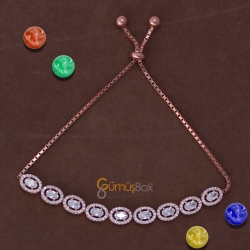 Gumusbox - Özel Tasarım Oval Modeli Rose Renkli Zirkon Taş İşlemeli Bayan Asansör Bileklik